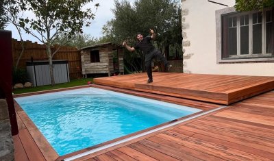 Conception, fabrication et pose d'une terrasse mobile à Carcassonne